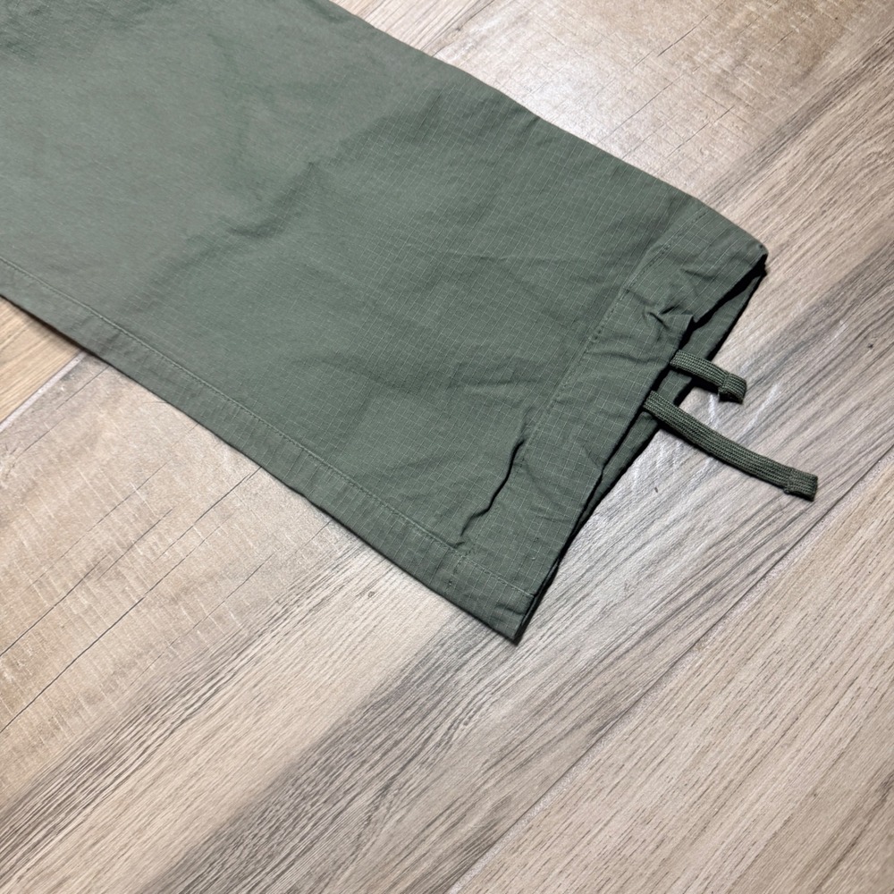 Nike SB Flex Cargo Pants Olive Green Ripstop Skateboarding AT3494-222 Mens 32 - Picture 16 of 16